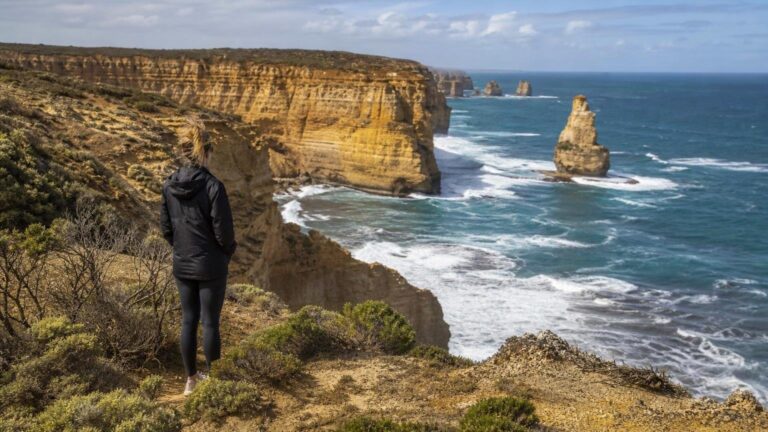 Forget the Great Ocean Road this shorter drive out of Adelaide has better cliffs and almost no traffic